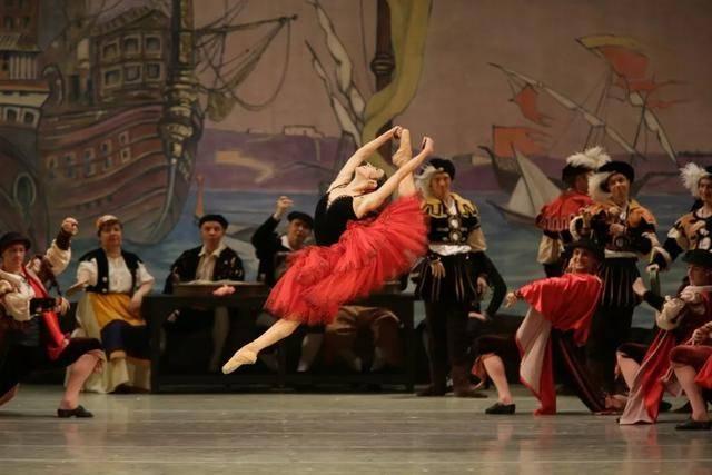 《堂·吉诃德》等四部舞剧再现俄罗斯经典芭蕾