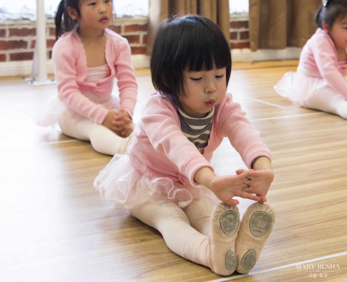 少儿芭蕾舞者的选拔有什么要求?少儿芭蕾训练需要注意哪些